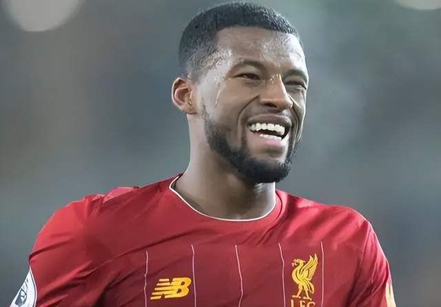  罗马中场大将重伤赛季报销牵动球迷心  